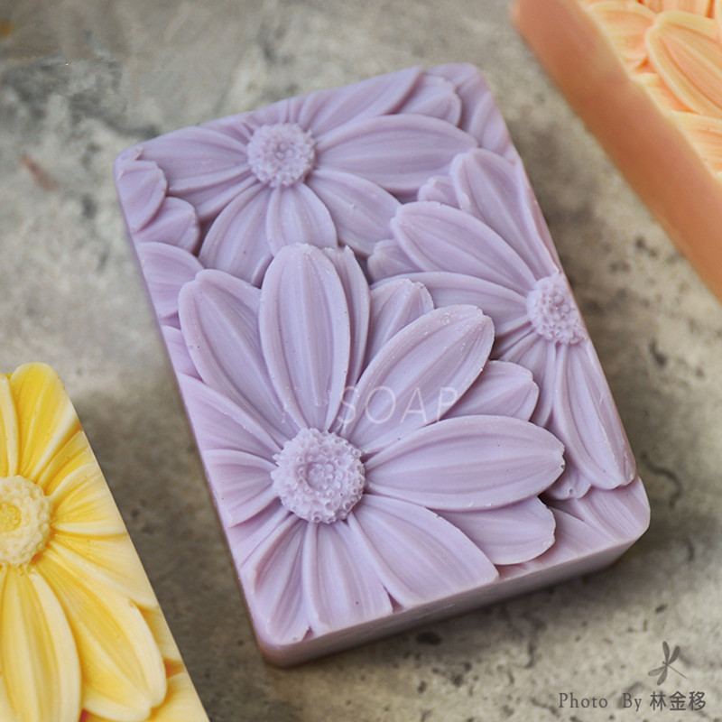 Newest!!!3d Elegant Sunflower  - Soap Making Accessories のレビューと価格