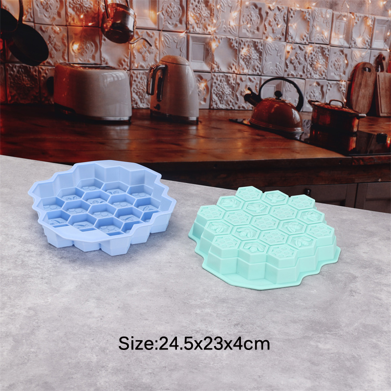 Silicone 19 Mobile Bee Honeyco - Soap Making Kit のレビューと価格