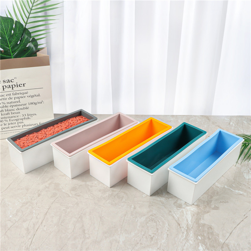 Plastic box + Silicone inner s - Soap Making Accessories のレビューと価格