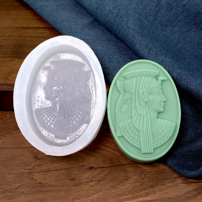 Cleopatra Silicone Candle Mold - Quality Soap Making Kit のレビューと価格